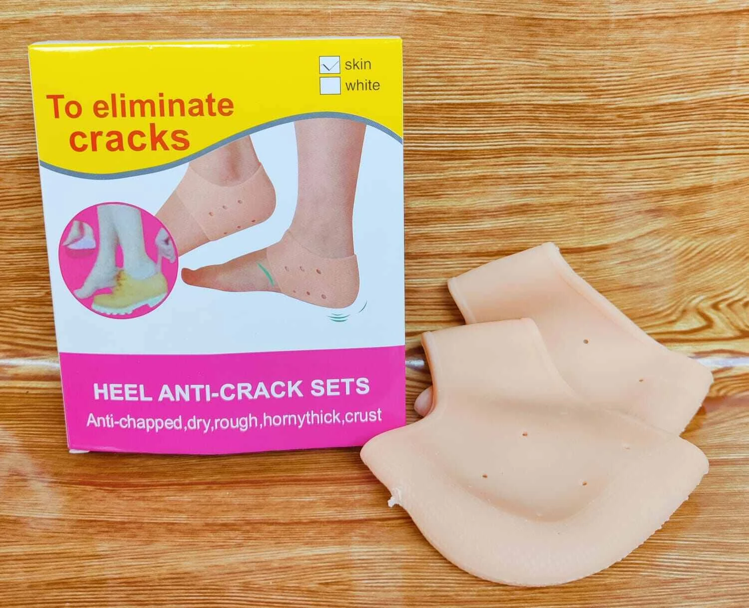 1 Pair Anti-Crack Silicone Gel Heel Pad Socks for Men & Women image 2