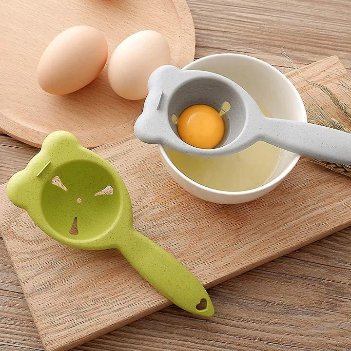 1-Piece Plastic Egg Separator for Egg White and Yolk image 3