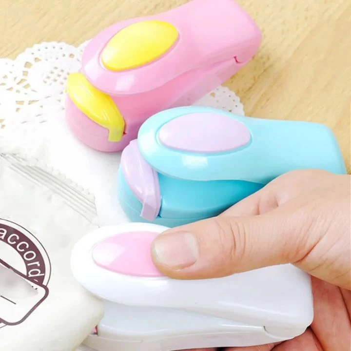 Portable Mini Plastic Bag Sealing Machine – Kitchen Accessory image 2