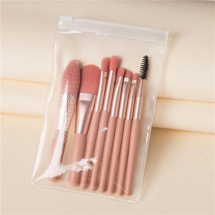 Cute 8 Pcs Makeup Brush Set image 3