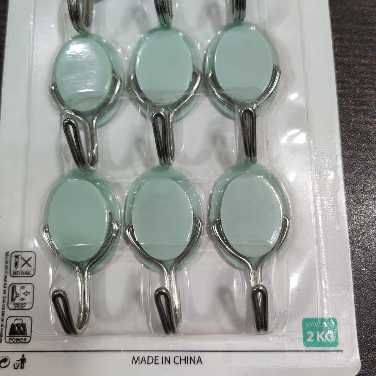 Adhesive Wall Hooks Strong Self Adhesive Hanger Set 2kg Capacity Reusable Plastic and Metal Hooks for Kitchen Bathroom image 2